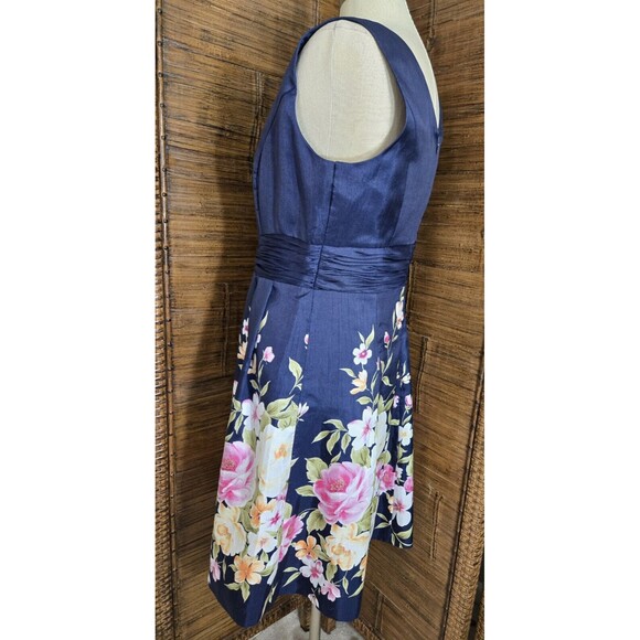 Cold Water Creek Fit And Flare Dress Navy & Floral Size 12P - Picture 2 of 8